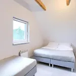 Stunning In With Swimming Pool Hébergement de vacances