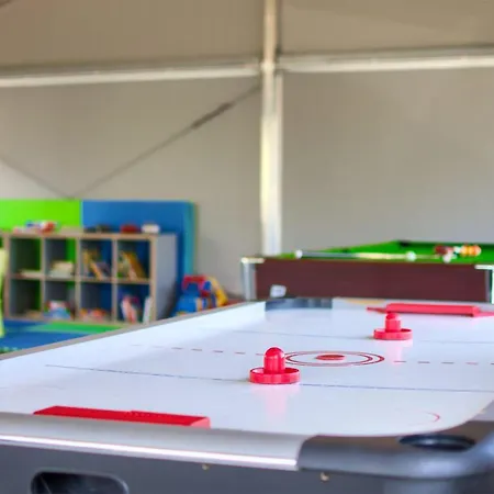 2 Bedroom Beautiful In