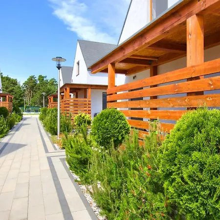 Atemberaubendes Haus In Mit Swimmingpool Ferienhaus